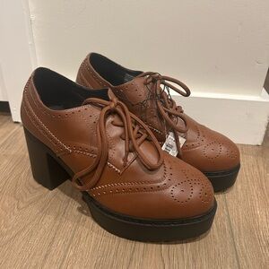 Brown Leather Wide Width Women's Oxford Shoes